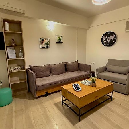 Central Studio Semi-Basement Ираклион Экстерьер фото
